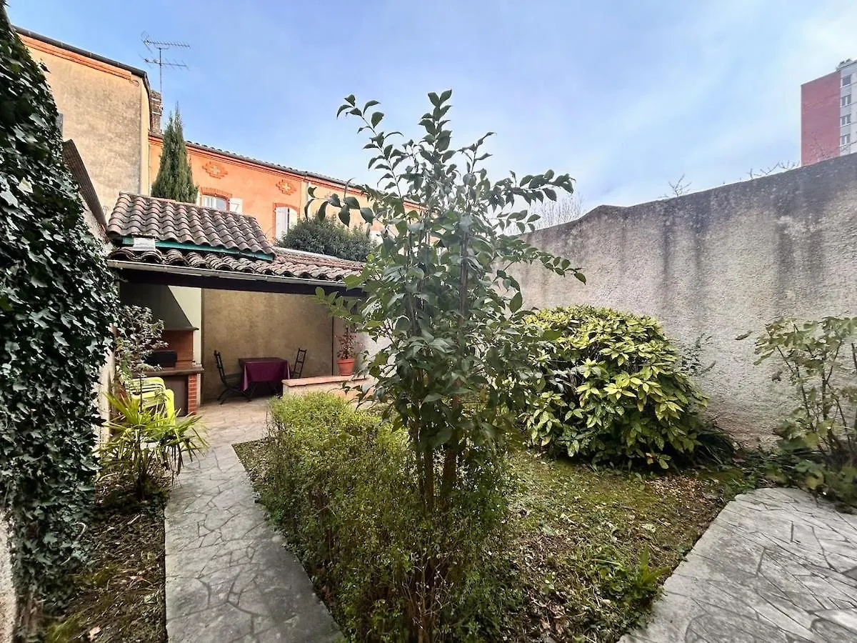 Nyaraló La Maison De Charles Montauban